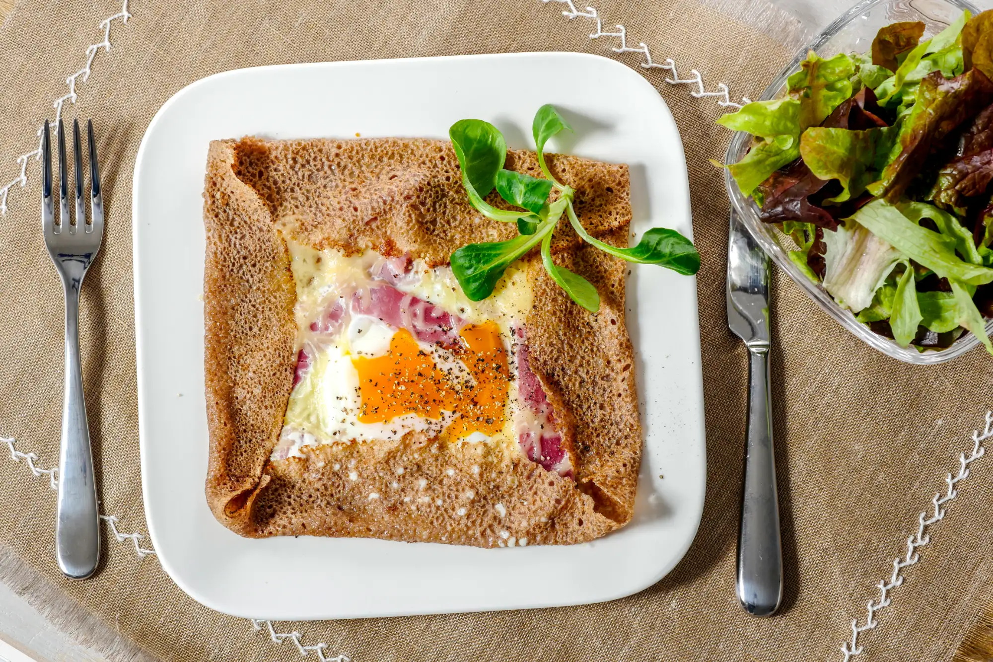 Crêperie des saveurs Mames, crêpes, déjeuner, repas, sur place à emporter